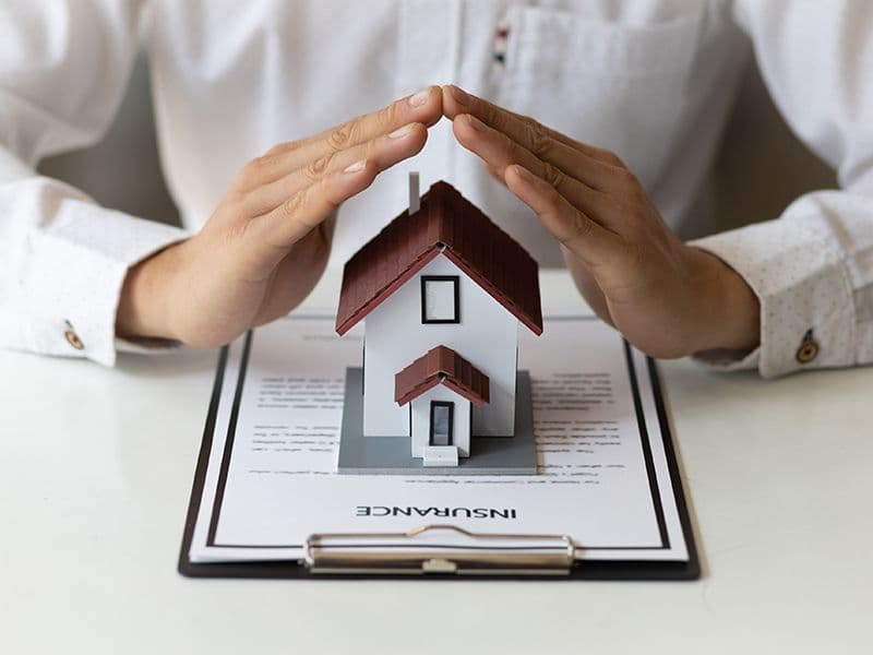 Florida homeowners insurance documentation with Shingle Hero Life Letter